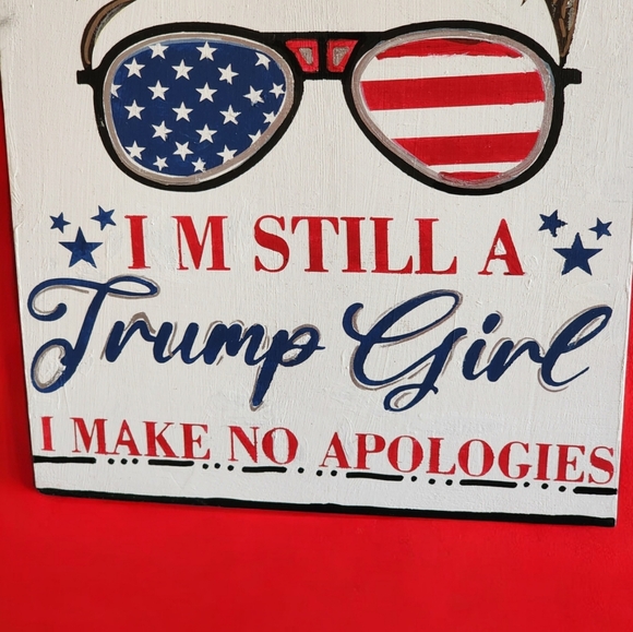 Trump Girl hand-painted Sign - Picture 3 of 3